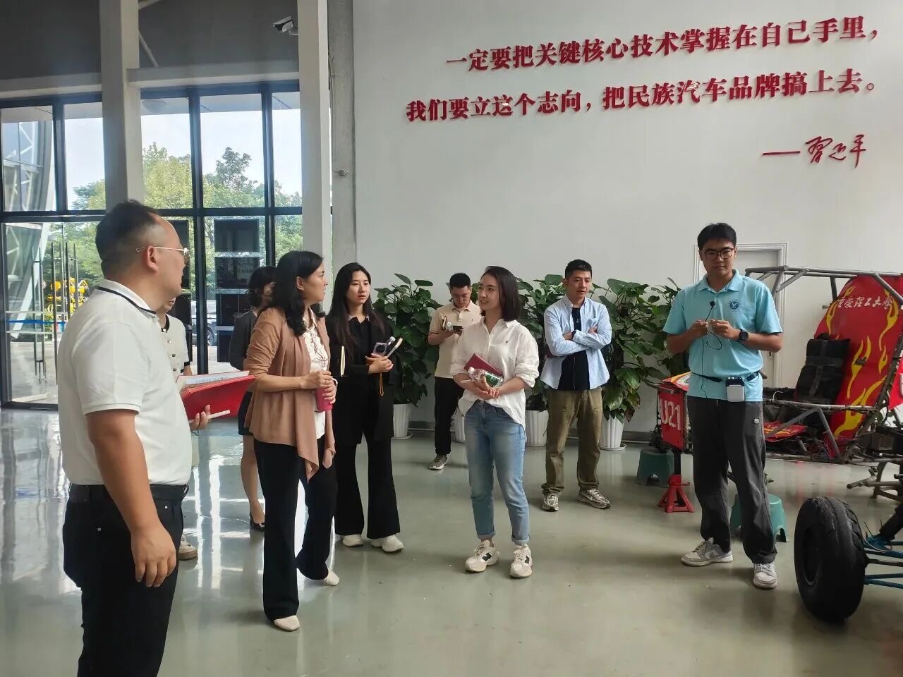 ˵������������